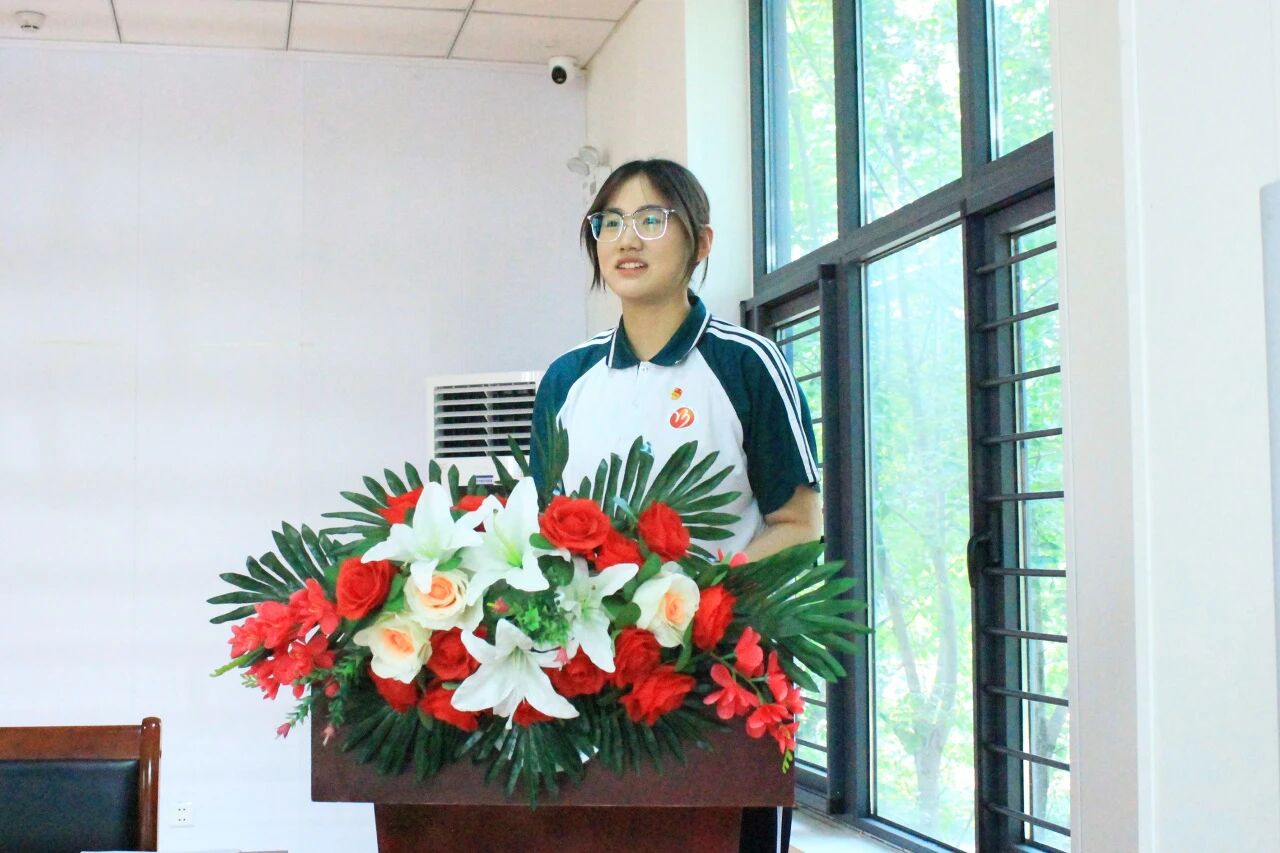 青春心向党 奋进新征程——山东运河技工学校隆重举行新团员入团仪式(图5)