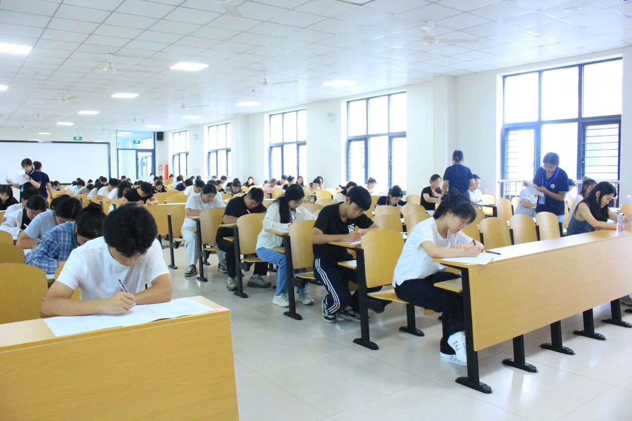 山东运河技工学校协助承办2026年济宁市技能状元职业技能大赛——任城区保健按摩职业技能竞赛(图3)