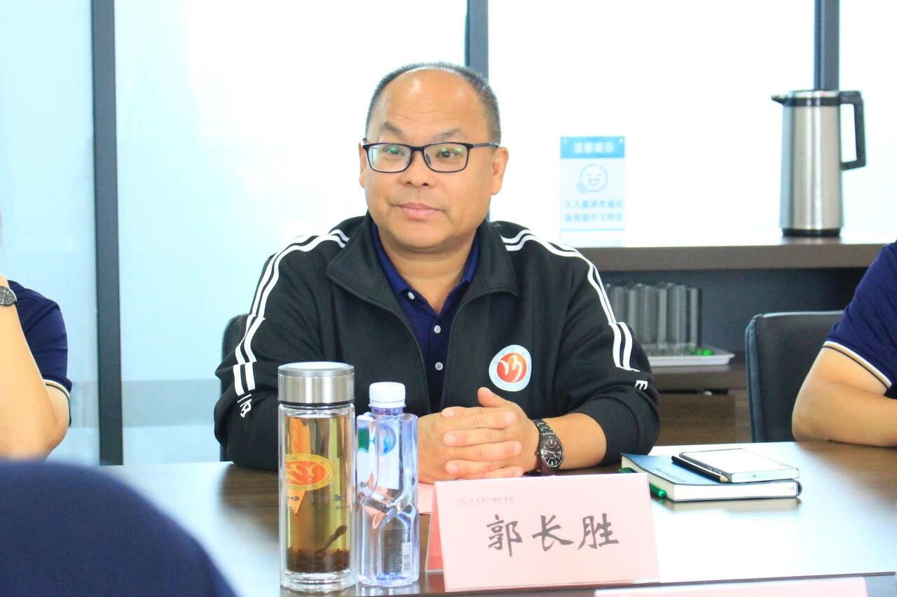 山东运河技工学校与青岛海尔特种制冷电器有限公司成功举行订单班签约仪式(图2)
