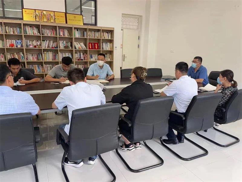 【运河职专】今天，我们一起打苗苗(图2)