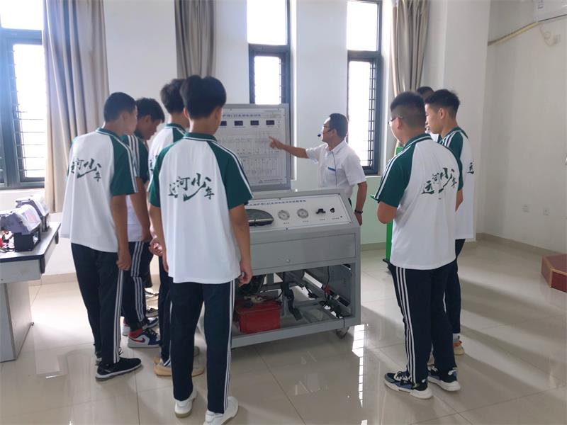 工匠精神与时代齐飞(图2)