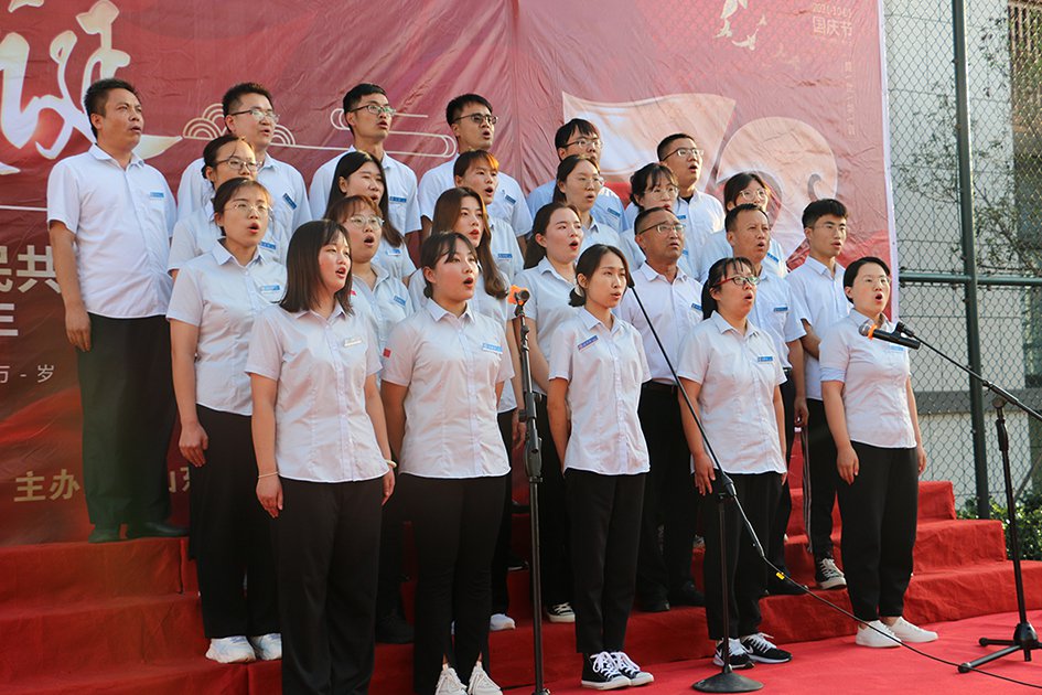 国庆节文艺汇演(图1)