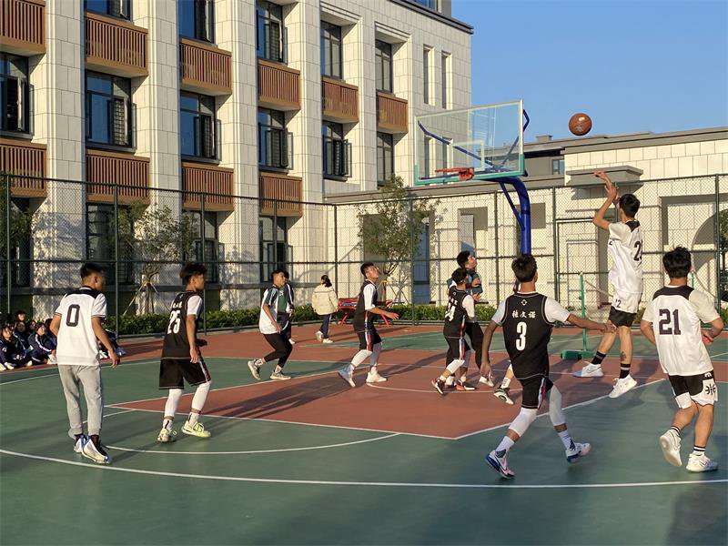 [运河职专]“运河杯”篮球赛正式开幕(图2)